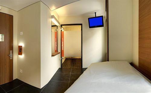Hotel Easyhotel Hackescher Markt 2*